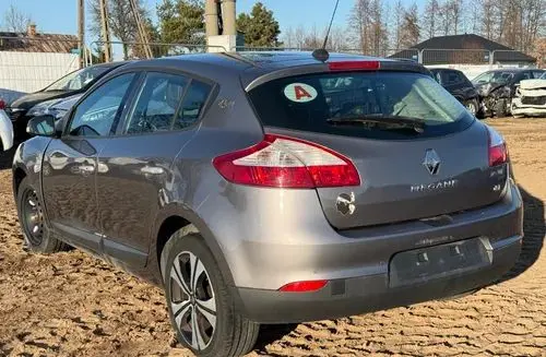 RENAULT Megane 