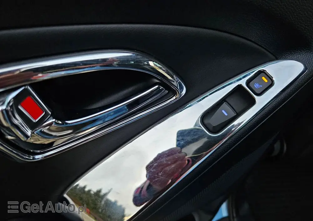 HYUNDAI Ix35 2.0 Premium 2WD