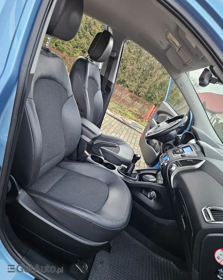 HYUNDAI Ix35 2.0 Premium 2WD