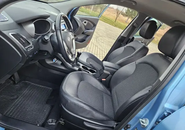HYUNDAI Ix35 2.0 Premium 2WD