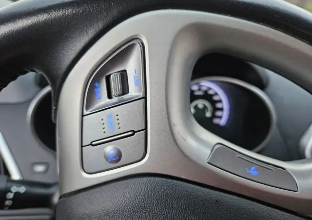 HYUNDAI Ix35 2.0 Premium 2WD