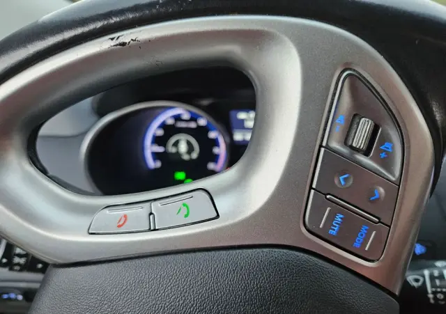 HYUNDAI Ix35 2.0 Premium 2WD