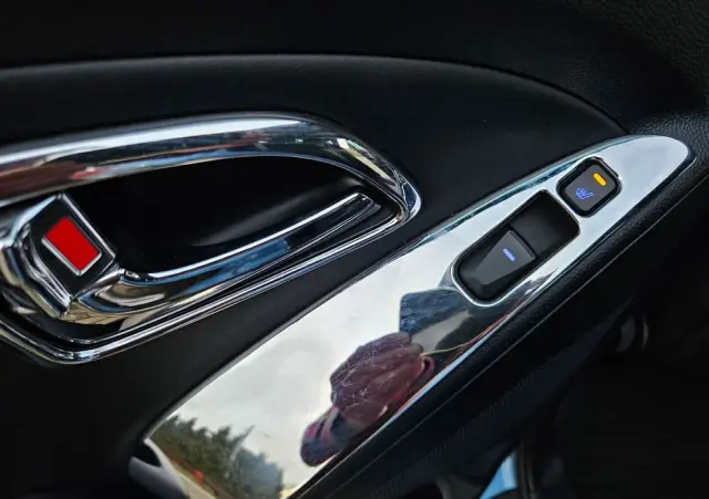 HYUNDAI Ix35 2.0 Premium 2WD