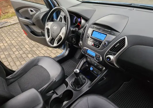 HYUNDAI Ix35 2.0 Premium 2WD