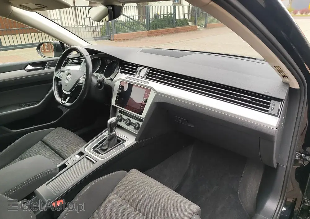 VOLKSWAGEN Passat 2.0 TDI SCR DSG 4Motion Elegance