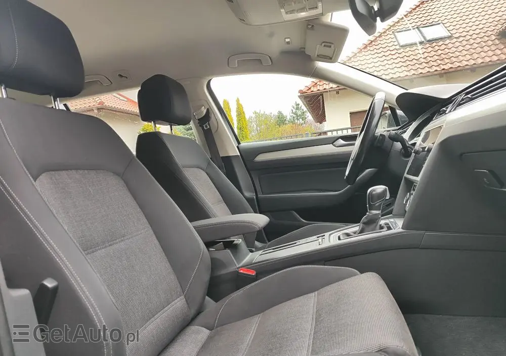 VOLKSWAGEN Passat 2.0 TDI SCR DSG 4Motion Elegance