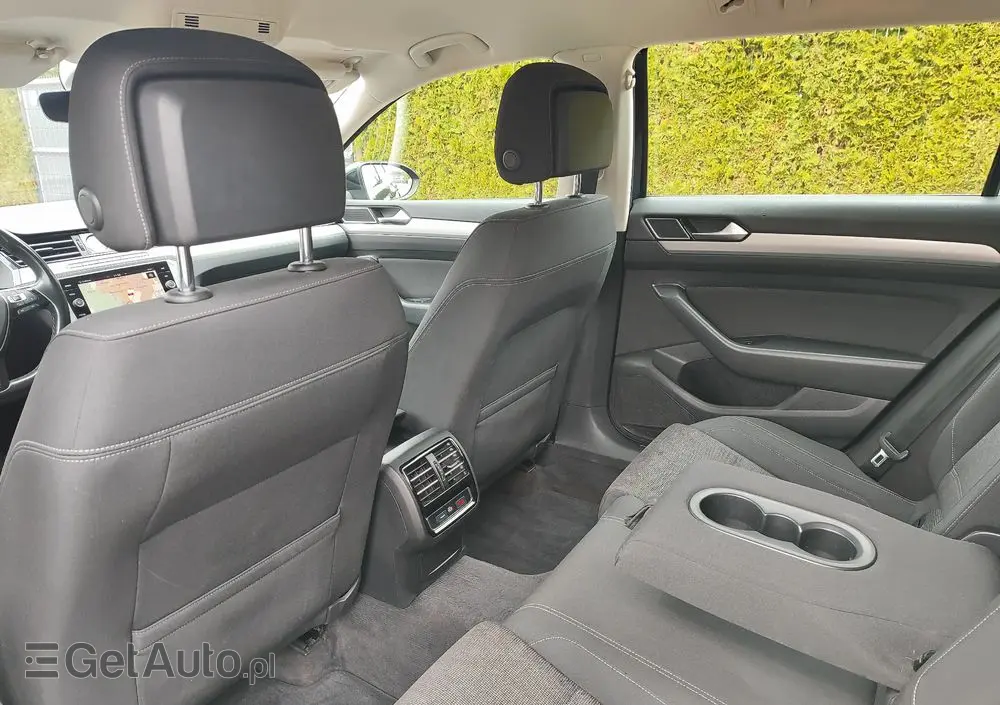 VOLKSWAGEN Passat 2.0 TDI SCR DSG 4Motion Elegance