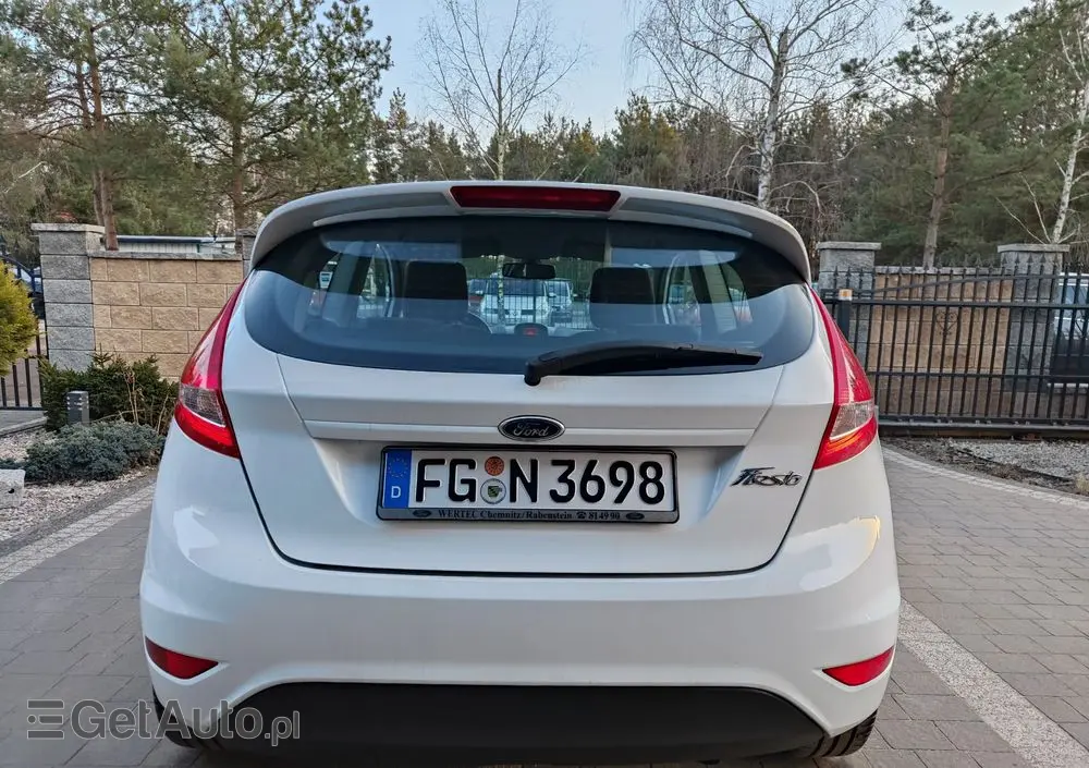 FORD Fiesta 1.25 Champions Edition
