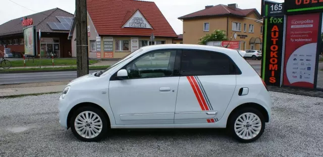 RENAULT Twingo 