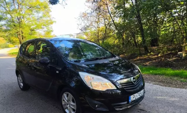 OPEL Meriva 