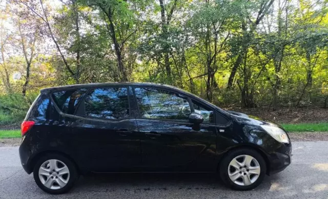 OPEL Meriva 