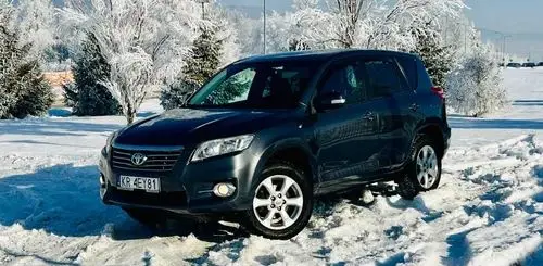 TOYOTA Rav 4 