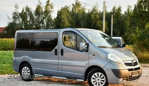 OPEL Vivaro 