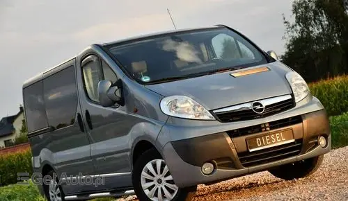 OPEL Vivaro 