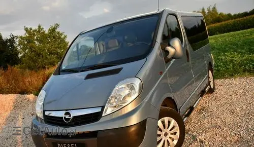 OPEL Vivaro 