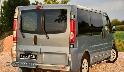 OPEL Vivaro 