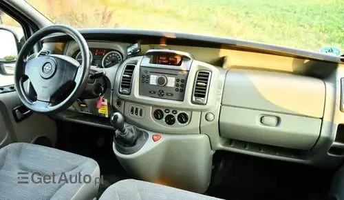 OPEL Vivaro 
