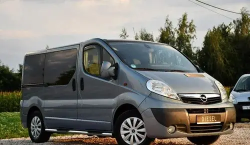 OPEL Vivaro 
