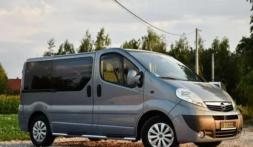 OPEL Vivaro 