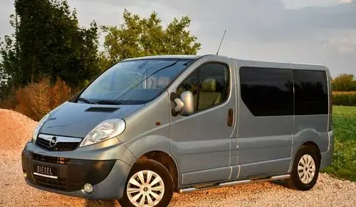 OPEL Vivaro 
