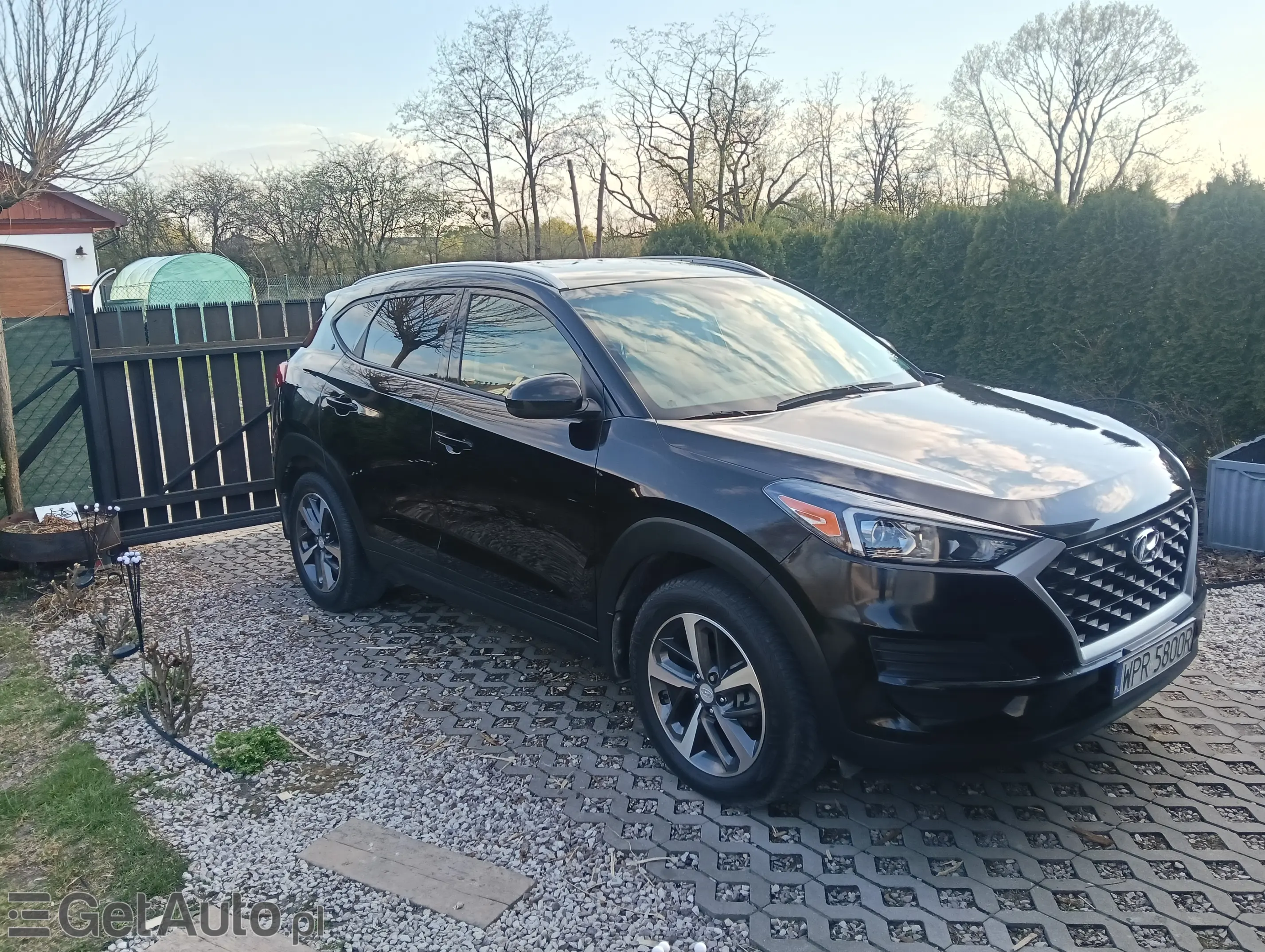HYUNDAI Tucson 
