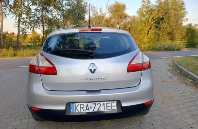 RENAULT Megane 