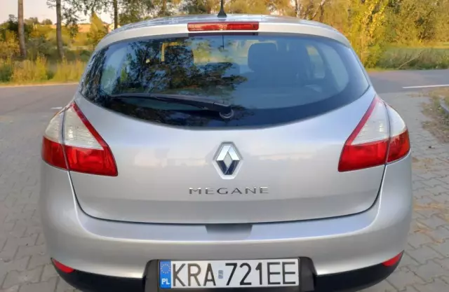 RENAULT Megane 