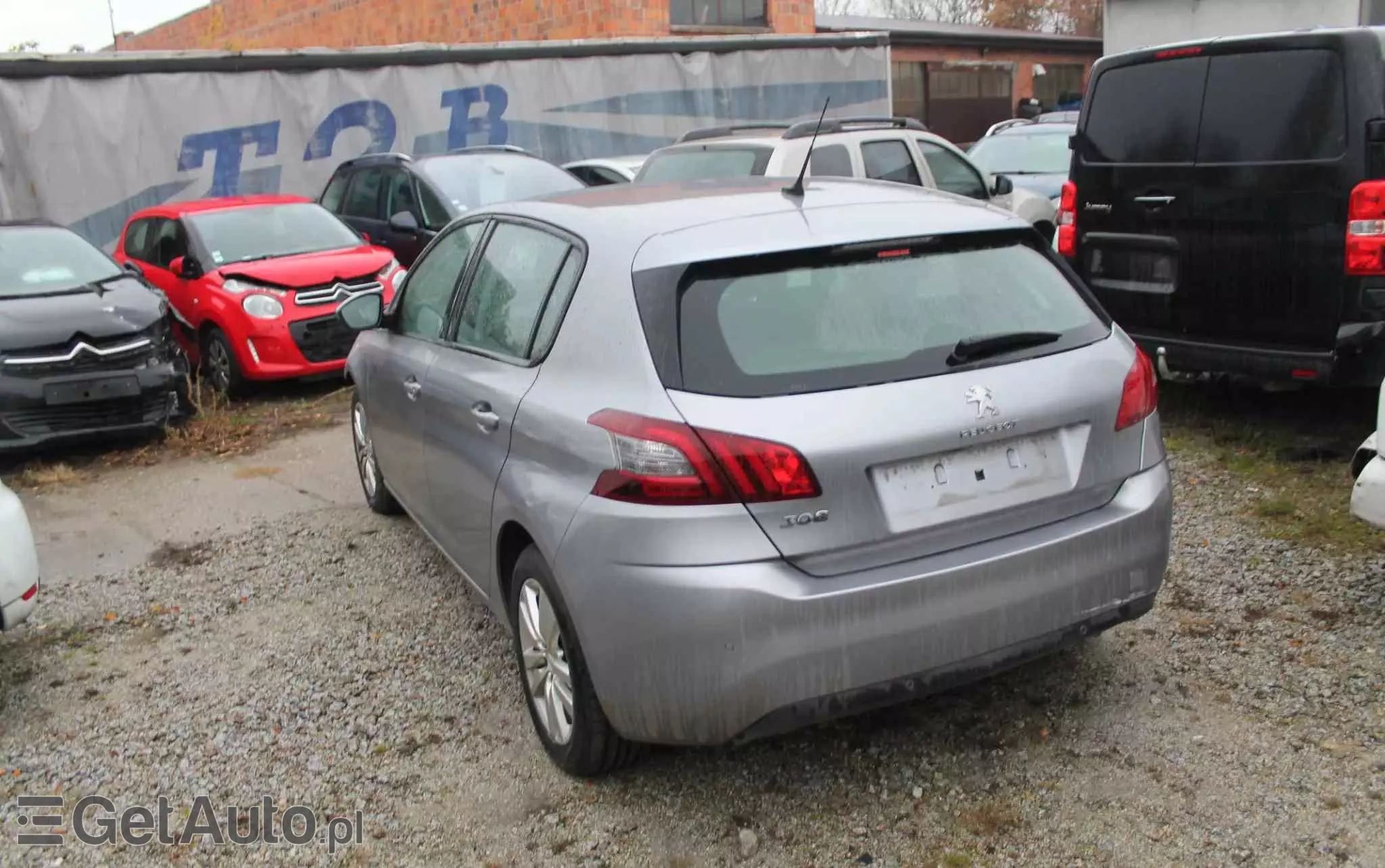 PEUGEOT 308 