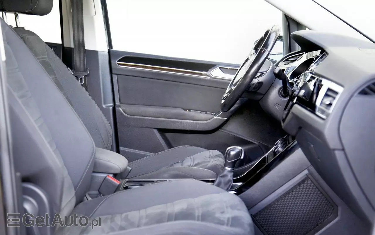 VOLKSWAGEN Touran 2.0 TDI BMT Highline DSG