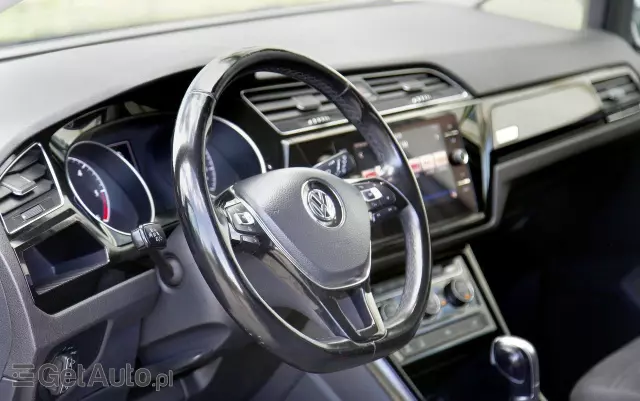 VOLKSWAGEN Touran 2.0 TDI BMT Highline DSG