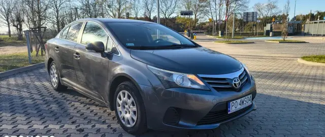 TOYOTA Avensis 1.8 Active