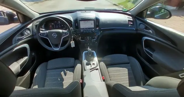 OPEL Insignia 2.0 CDTI Sports Tourer ecoFLEXStart/Stop Innovation