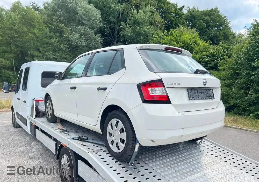 SKODA Fabia 