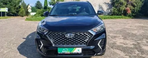 HYUNDAI Tucson 