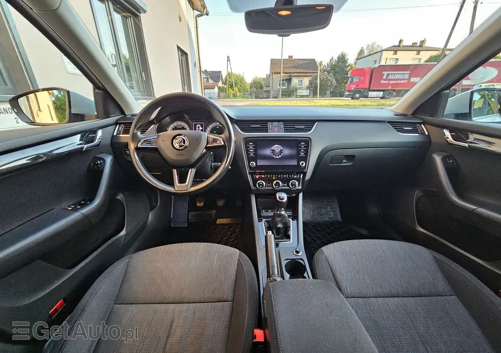 SKODA Octavia 2.0 TDI Elegance