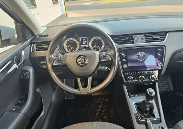 SKODA Octavia 2.0 TDI Elegance