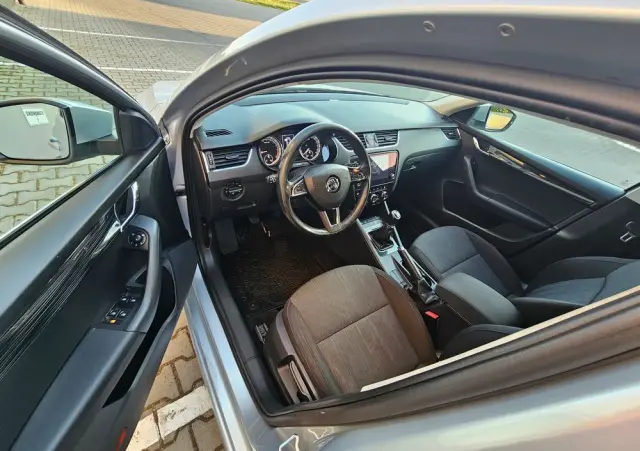 SKODA Octavia 2.0 TDI Elegance