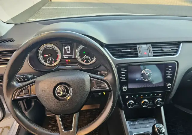 SKODA Octavia 2.0 TDI Elegance