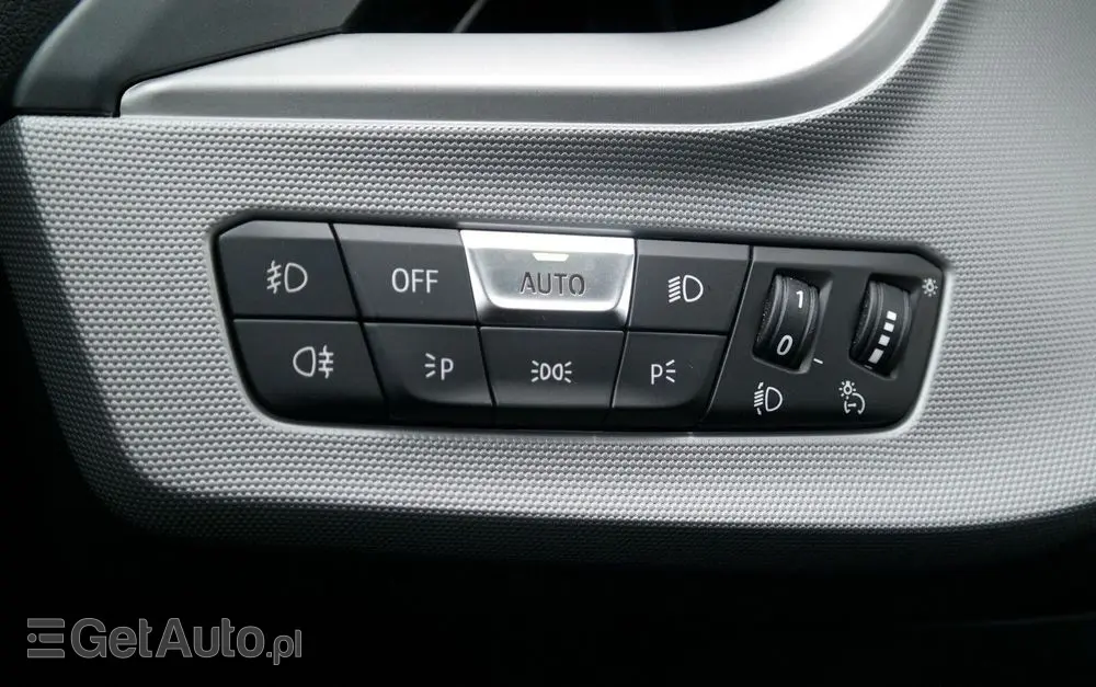 BMW Seria 1 118i Advantage