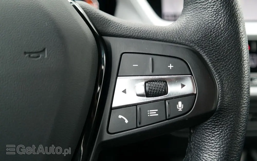 BMW Seria 1 118i Advantage