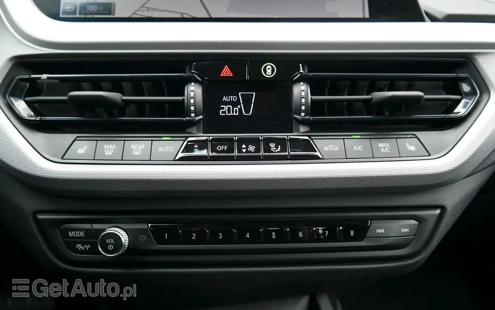 BMW Seria 1 118i Advantage