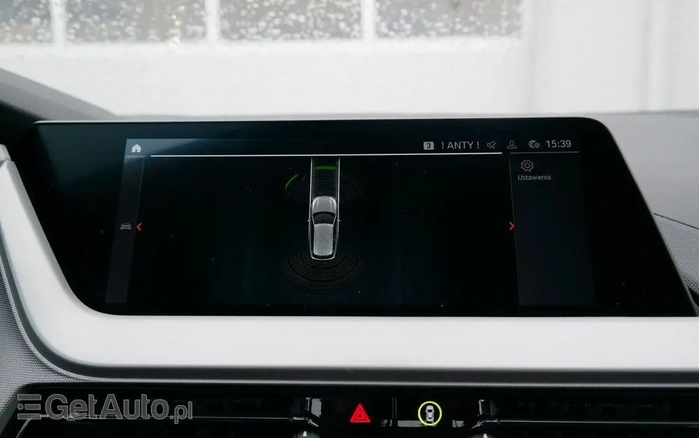 BMW Seria 1 118i Advantage