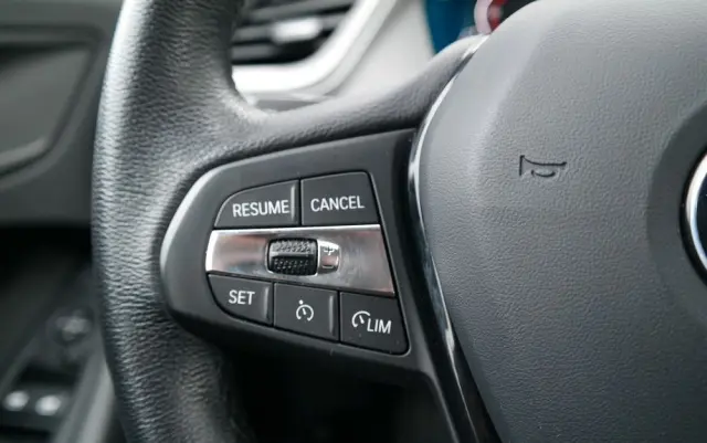 BMW Seria 1 118i Advantage