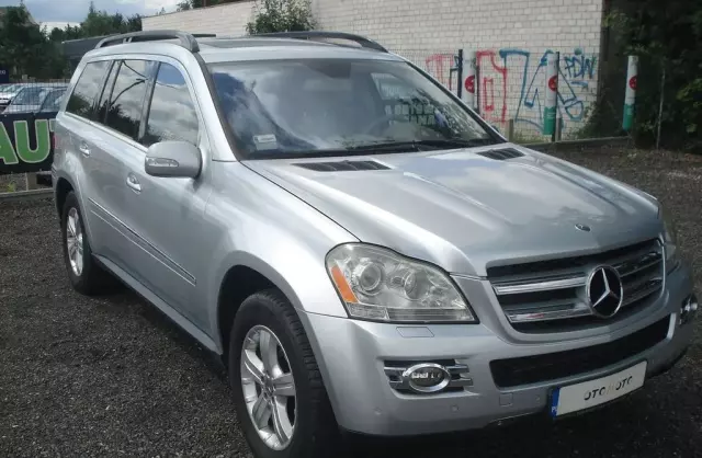 MERCEDES-BENZ Gl 