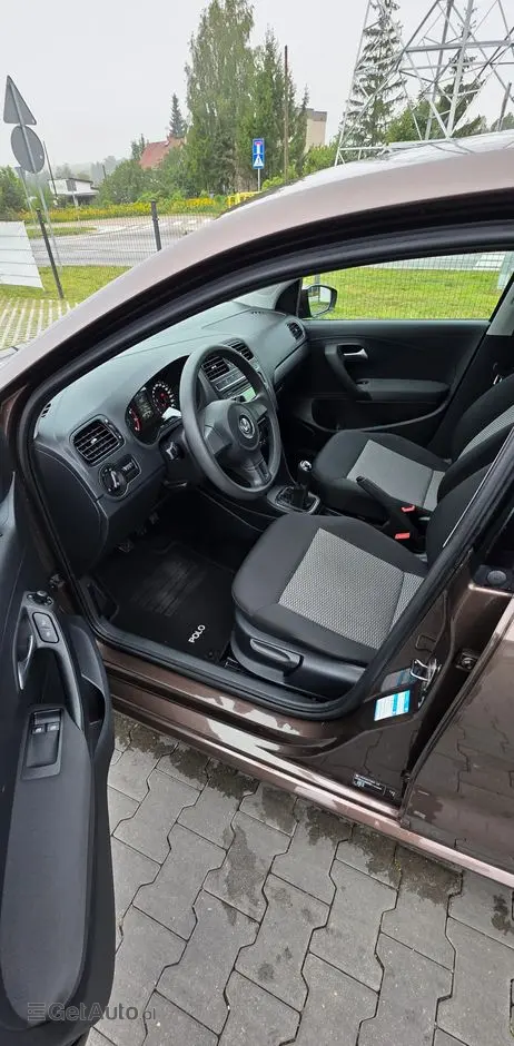 VOLKSWAGEN Polo 1.2 Trendline