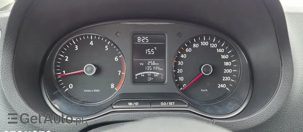 VOLKSWAGEN Polo 1.2 Trendline