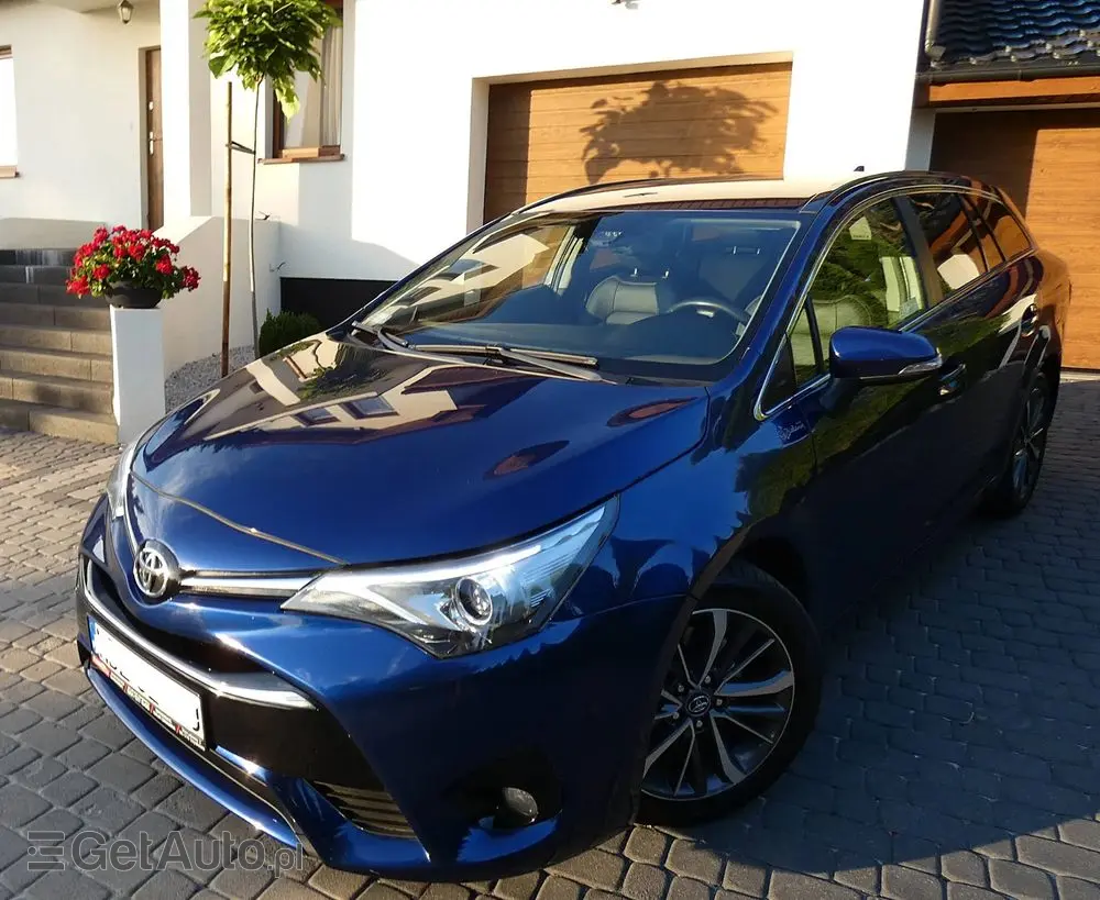 TOYOTA Avensis 1.8 Prestige MS