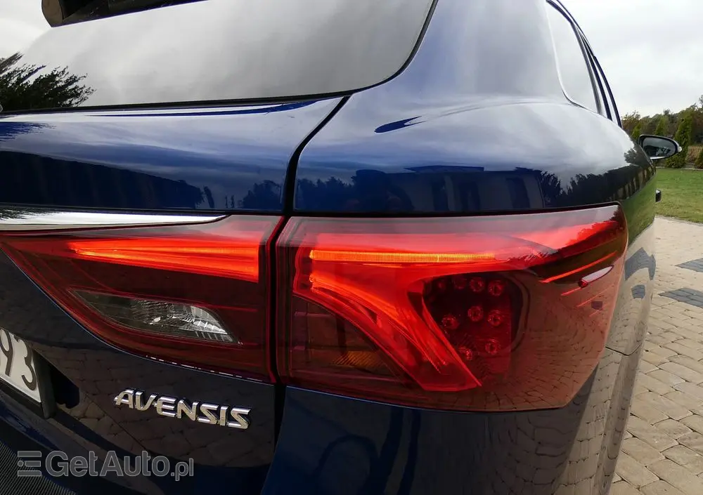 TOYOTA Avensis 1.8 Prestige MS