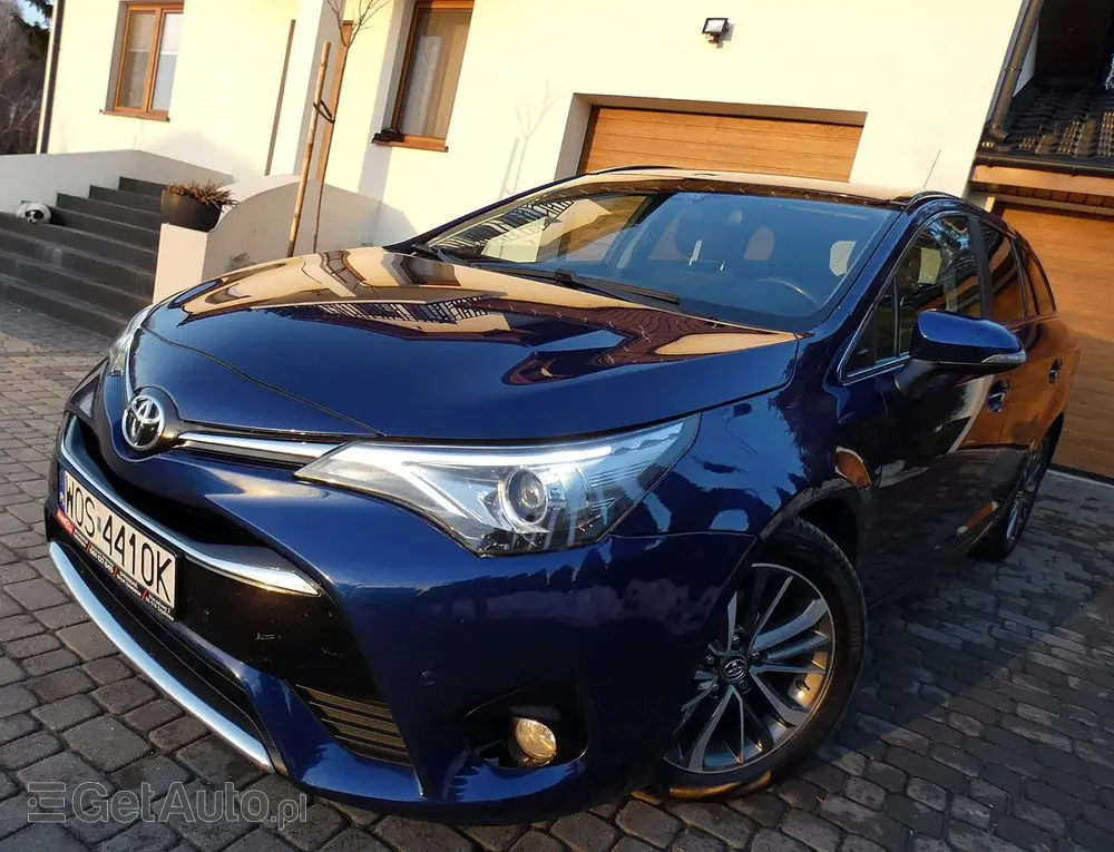 TOYOTA Avensis 1.8 Prestige MS