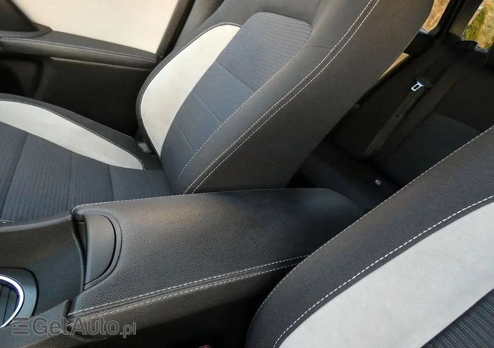 TOYOTA Avensis 1.8 Prestige MS